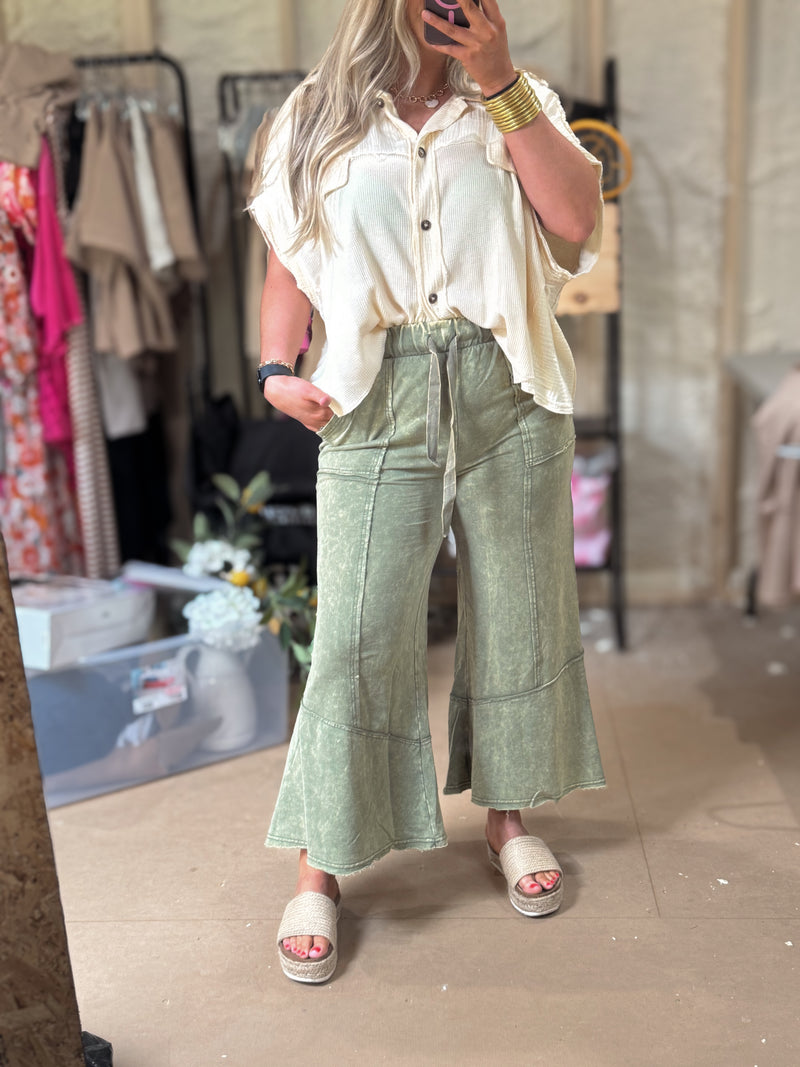 Out and About Stretch Pants Olive